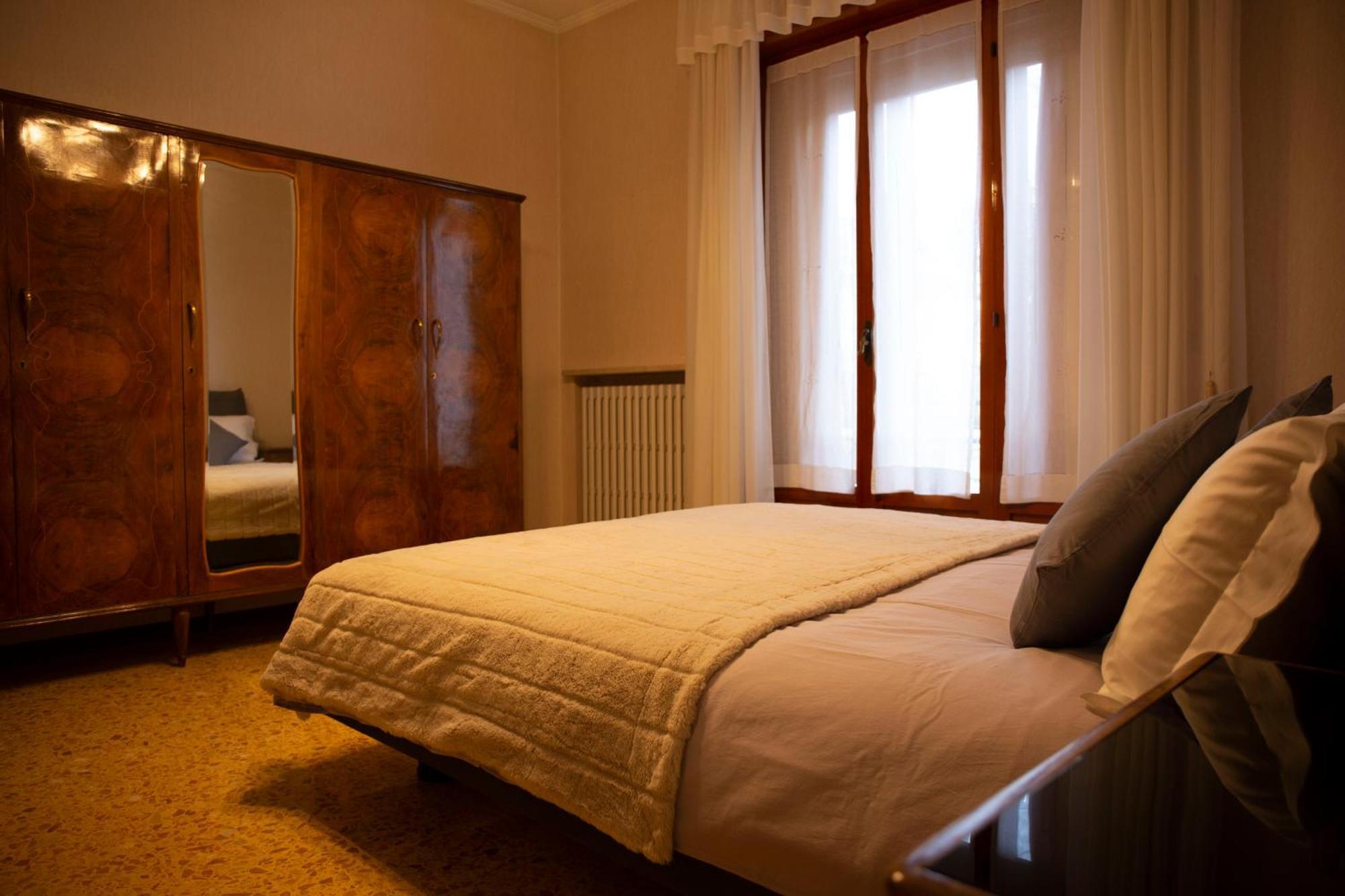 Casa Giuly Apartman Parma Kültér fotó
